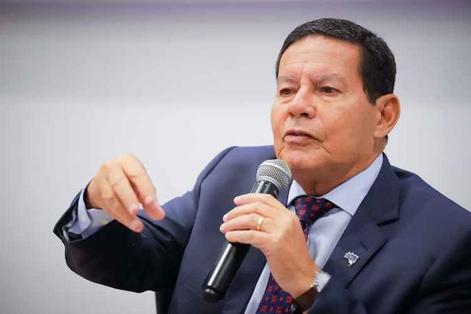 Hamilton Mourão, presidente em exercício (foto: Bruno Batista/VPR) Hamilton Mourão, presidente em exercício (foto: Bruno Batista/VPR)
