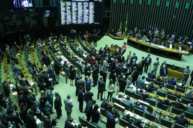 Só uma parlamentar se manteve no cargo durante a última renovação de deputados federais(foto: Luis Nova/Esp. CB/D.A Press) Só uma parlamentar se manteve no cargo durante a última renovação de deputados federais(foto: Luis Nova/Esp. CB/D.A Press)