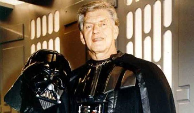 O ator David Prowse foi o primeiro Darth Vader(foto: Reprodução/Internet) O ator David Prowse foi o primeiro Darth Vader(foto: Reprodução/Internet)