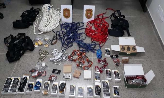 Os materiais apreendidos pela polícia na manhã desta quarta-feira (19/6) é avaliado em R$ 70 mil(foto: PCDF/Divulgação) Os materiais apreendidos pela polícia na manhã desta quarta-feira (19/6) é avaliado em R$ 70 mil(foto: PCDF/Divulgação)