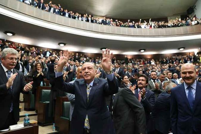 (foto: HO, KAYHAN OZER / TURKISH PRESIDENT OFFICE / AFP) (foto: HO, KAYHAN OZER / TURKISH PRESIDENT OFFICE / AFP)