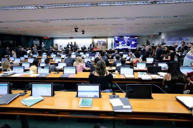 O Centrão deve, na sequência, pedir a inversão da ordem, para priorizar o Orçamento Impositivo(foto: Will Shutter/Câmara dos Deputados) O Centrão deve, na sequência, pedir a inversão da ordem, para priorizar o Orçamento Impositivo(foto: Will Shutter/Câmara dos Deputados)