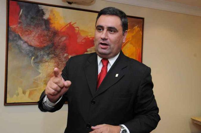 De acordo com Roque Pellizzaro Junior, é preciso equilibrar as contas públicas para que empresários e consumidores retomem a confiança no futuro(foto: Adauto Cruz/CB/D.A Press - 11/2/10) De acordo com Roque Pellizzaro Junior, é preciso equilibrar as contas públicas para que empresários e consumidores retomem a confiança no futuro(foto: Adauto Cruz/CB/D.A Press - 11/2/10)