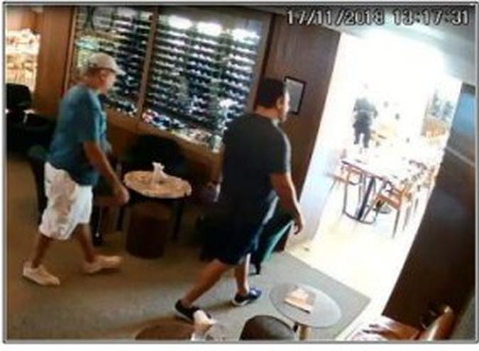 Câmera de segurança mostra delator e analista tributário da Receita que, segundo as investigações, cobrou propina(foto: Reprodução ) Câmera de segurança mostra delator e analista tributário da Receita que, segundo as investigações, cobrou propina(foto: Reprodução )