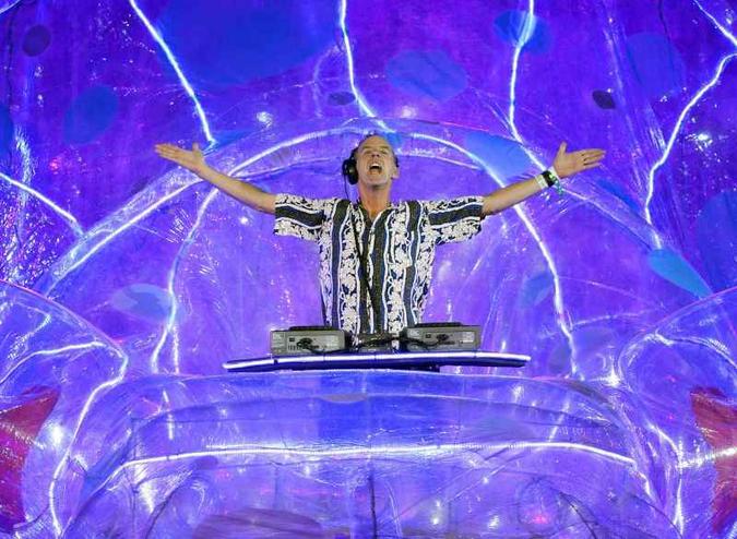 O DJ mixou O DJ mixou