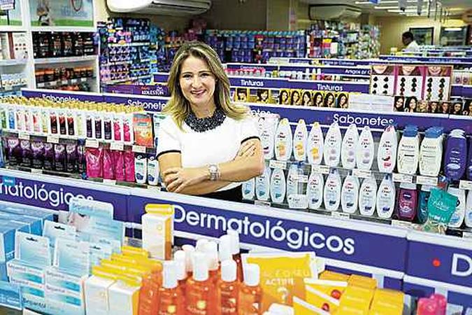 Patriciana Queirós, da Pague Menos, diz que o esforço concentrado da empresa melhorou vendas e margens de lucro, além da oferta de produtos(foto: Divulgação) Patriciana Queirós, da Pague Menos, diz que o esforço concentrado da empresa melhorou vendas e margens de lucro, além da oferta de produtos(foto: Divulgação)