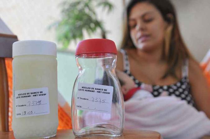 Fernanda com a filha Julia: solidariedade em primeiro lugar(foto: Minervino Junior/CB/D.A Press) Fernanda com a filha Julia: solidariedade em primeiro lugar(foto: Minervino Junior/CB/D.A Press)