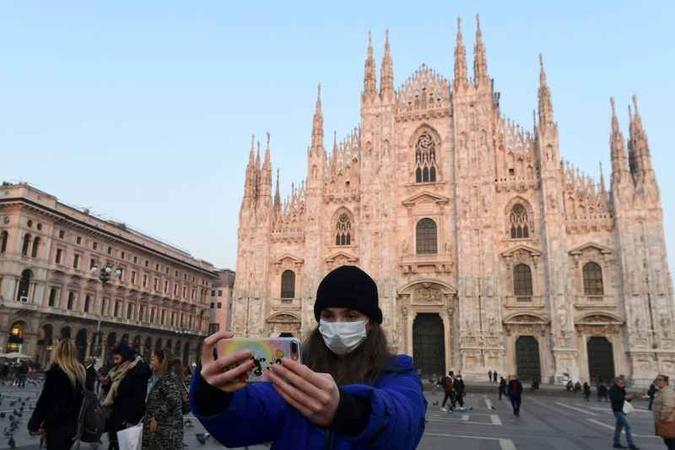 Expansão do vírus gerou uma espécie de psicose contra os italianos considerados como transmissores(foto: Miguel MEDINA/AFP) Expansão do vírus gerou uma espécie de psicose contra os italianos considerados como transmissores(foto: Miguel MEDINA/AFP)