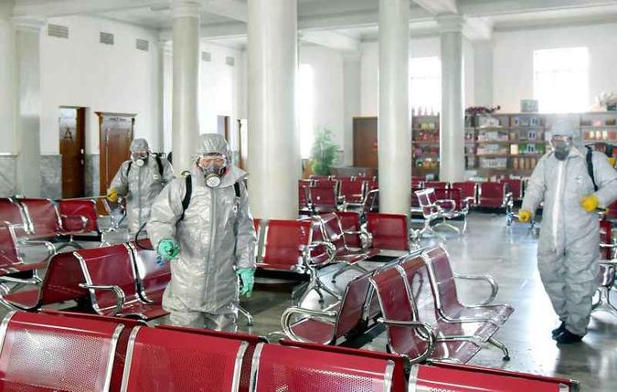 (foto: AFP / KCNA VIA KNS) (foto: AFP / KCNA VIA KNS)