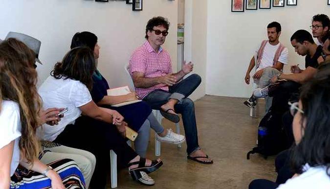 Na Alfinete Galeria, os visitantes poderão conversar com Dalton Camargos, proprietário do espaço(foto: André Vilaron) Na Alfinete Galeria, os visitantes poderão conversar com Dalton Camargos, proprietário do espaço(foto: André Vilaron)