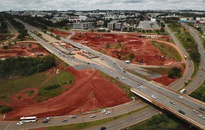 A Ligação Torto-Colorado faz parte do projeto do Trevo de Triagem Norte(foto: Breno Fortes/CB/D.A Press) A Ligação Torto-Colorado faz parte do projeto do Trevo de Triagem Norte(foto: Breno Fortes/CB/D.A Press)