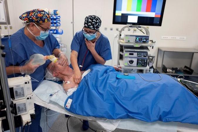 (foto: ROMAIN LAFABREGUE / AFP ) 20190614184534927117i 20190614184534927117i (foto: ROMAIN LAFABREGUE / AFP ) Quimioterapia em aerossol para cncer de estmago oferece esperana 20190614184534927117i