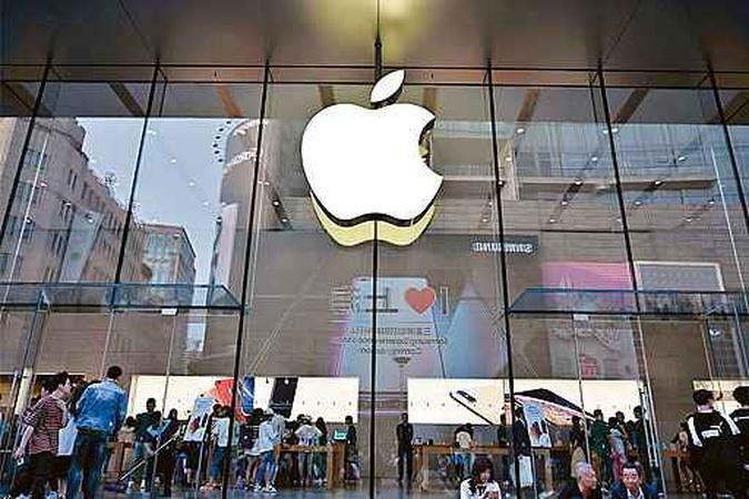 Loja da Apple nos Estados Unidos: empresa enfrenta dilema de alta de custos e risco de redução do mercado (foto: Hector Retamar/AFP - 10/5/19 ) Loja da Apple nos Estados Unidos: empresa enfrenta dilema de alta de custos e risco de redução do mercado (foto: Hector Retamar/AFP - 10/5/19 )