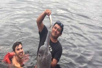 O estudante João Paulo (E) ficou impressionado com o zoológico(foto: Arquivo Pessoal) O estudante João Paulo (E) ficou impressionado com o zoológico(foto: Arquivo Pessoal)