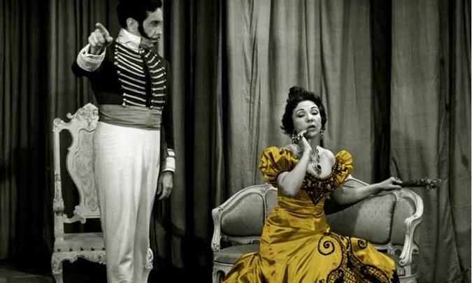 Dulcina de Moraes em cena: presença fundamental na história do teatro brasileiro(foto: Acervo/Fundação Brasileira de Teatro) Dulcina de Moraes em cena: presença fundamental na história do teatro brasileiro(foto: Acervo/Fundação Brasileira de Teatro)