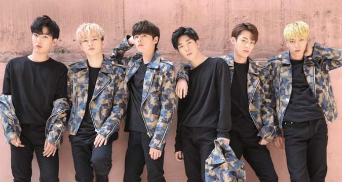 Integrantes do BLACK6IX, TaeYoung, The King, Yey, JongWoon, YongSeok e Zik(foto: BLACK6IX/Divulgação ) Integrantes do BLACK6IX, TaeYoung, The King, Yey, JongWoon, YongSeok e Zik(foto: BLACK6IX/Divulgação )
