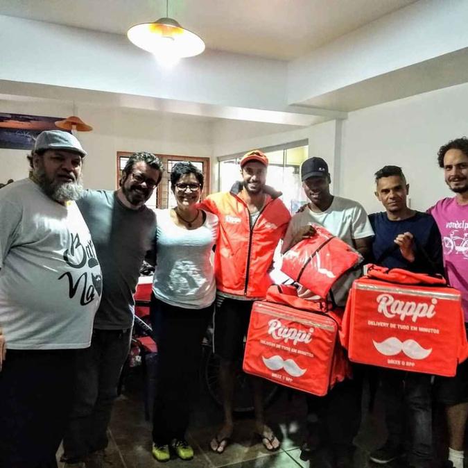 Participantes do projeto Bike Geração de Renda se encontram para reunião semanal(foto: Reprodução/ Instagram)