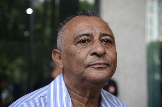 Pai de Marielle Franco participa de ato da Anistia Internacional em frente ao Ministério Público Estadual para cobrar resolução do assassinato da vereadora e do motorista (foto: Tânia Rêgo/Agência Brasil ) Pai de Marielle Franco participa de ato da Anistia Internacional em frente ao Ministério Público Estadual para cobrar resolução do assassinato da vereadora e do motorista (foto: Tânia Rêgo/Agência Brasil )