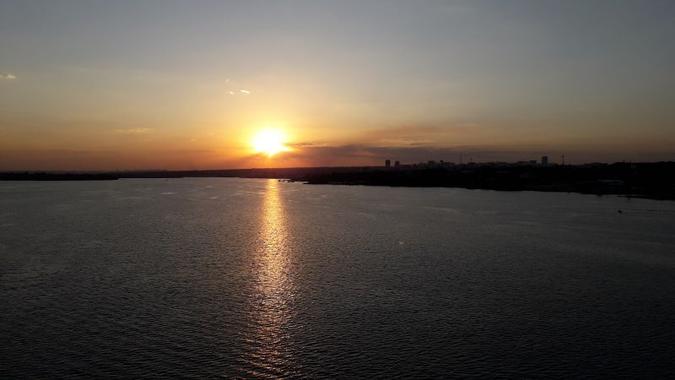 Pôr-do-sol em Brasília(foto: Minervino Junior/CB/D.A Press) Pôr-do-sol em Brasília(foto: Minervino Junior/CB/D.A Press)