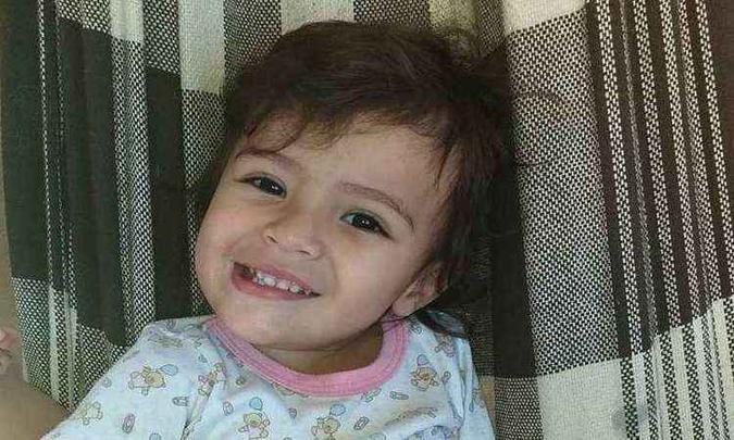 Júlia Felix, 2 anos, foi morta a facadas na última quinta-feira (13/2). A mãe dela, Laryssa Yasmin Pires, 21, está presa, como principal suspeita do crime(foto: Reprodução/Instagram) Júlia Felix, 2 anos, foi morta a facadas na última quinta-feira (13/2). A mãe dela, Laryssa Yasmin Pires, 21, está presa, como principal suspeita do crime(foto: Reprodução/Instagram)