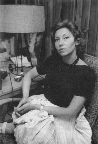 O diretor e preparador de atores Delson Antunes oferece a oficina A palavra como ação com crônicas de Clarice Lispector(foto: Edusp/ Reprodução) O diretor e preparador de atores Delson Antunes oferece a oficina A palavra como ação com crônicas de Clarice Lispector(foto: Edusp/ Reprodução)