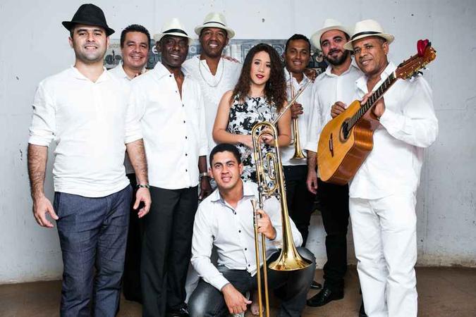 A banda se constituiu em Brasília há cerca de sete anos e formou um bloco de carnaval no último ano (foto: RenataSamarco/Divulgação) A banda se constituiu em Brasília há cerca de sete anos e formou um bloco de carnaval no último ano (foto: RenataSamarco/Divulgação)