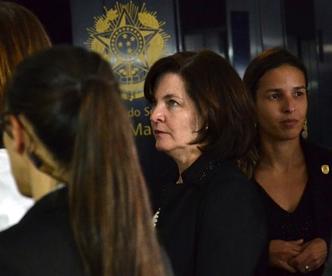 A suprocuradora-geral visita gabinetes de senadores enquanto o relatório de Roberto Rocha (PSB-MA) é protocolado(foto: Renato Costa/Folhapress) A suprocuradora-geral visita gabinetes de senadores enquanto o relatório de Roberto Rocha (PSB-MA) é protocolado(foto: Renato Costa/Folhapress)