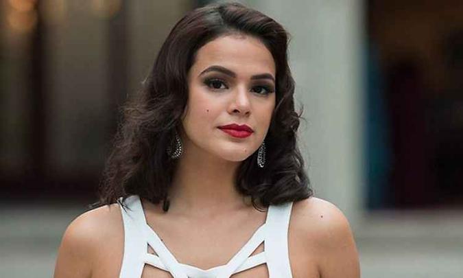 O vídeo foi publicado na conta oficial da Vogue, no Youtube(foto: Reprodução/Internet) O vídeo foi publicado na conta oficial da Vogue, no Youtube(foto: Reprodução/Internet)
