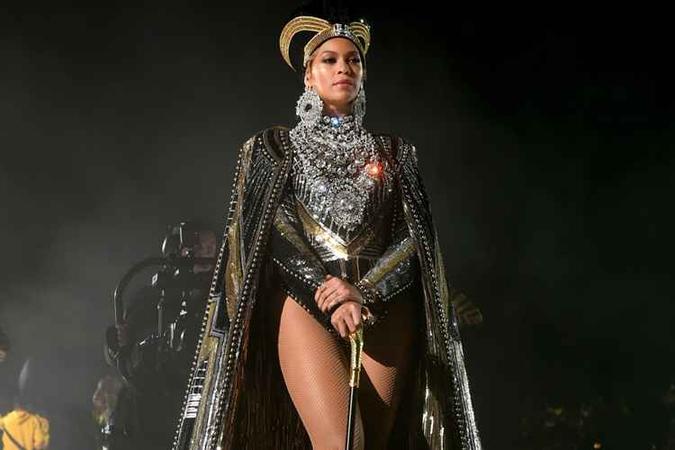 A cantora deveria ter realizado o show no festival em 2017, mas retornou em 2018 com uma performance incrível(foto: Reprodução/Internet) A cantora deveria ter realizado o show no festival em 2017, mas retornou em 2018 com uma performance incrível(foto: Reprodução/Internet)
