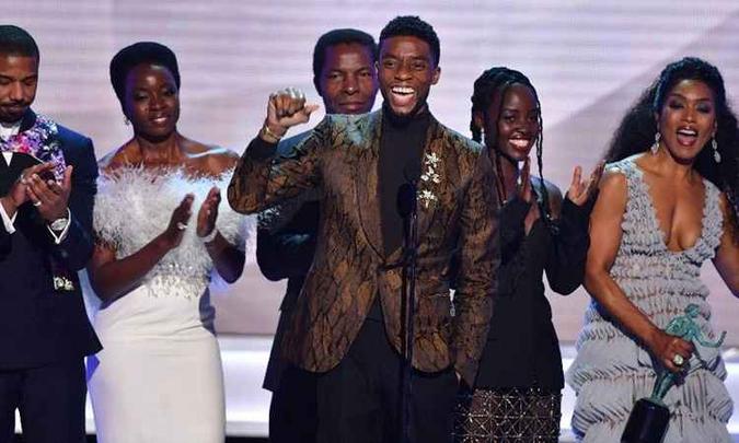 'Pantera Negra' venceu prêmio de melhor elenco para cinema(foto: Frederic J. BROWN / AFP) 'Pantera Negra' venceu prêmio de melhor elenco para cinema(foto: Frederic J. BROWN / AFP)