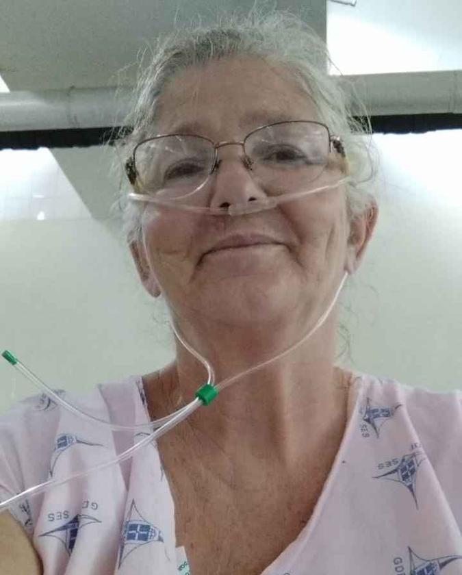 Também tive muito apoio da família. Como a gente fica com o celular lá dentro, ficavam me mandando mensagem para que eu conseguisse passar por esse momento%u201D Eliza Gomes de Araújo Também tive muito apoio da família. Como a gente fica com o celular lá dentro, ficavam me mandando mensagem para que eu conseguisse passar por esse momento%u201D Eliza Gomes de Araújo