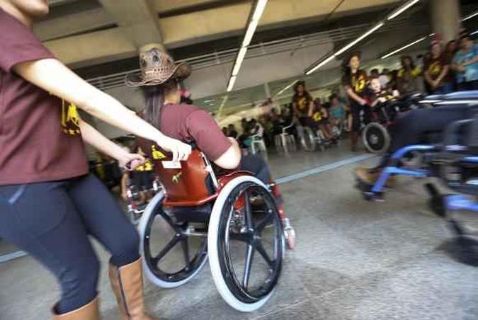 Portal exclusivo na internet para usuários do programa Passe Livre assegura a pessoas com deficiência e de baixa renda o direito de gratuidade no transporte rodoviário interestadual(foto: Marcelo Camargo/Arquivo Agência Brasil) Portal exclusivo na internet para usuários do programa Passe Livre assegura a pessoas com deficiência e de baixa renda o direito de gratuidade no transporte rodoviário interestadual(foto: Marcelo Camargo/Arquivo Agência Brasil)