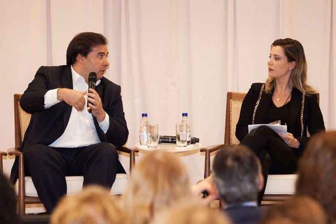 Rodrigo Maia e Priscila Cruz em evento do Todos pela Educação(foto: João Mantovani/M31 Produções) Rodrigo Maia e Priscila Cruz em evento do Todos pela Educação(foto: João Mantovani/M31 Produções)