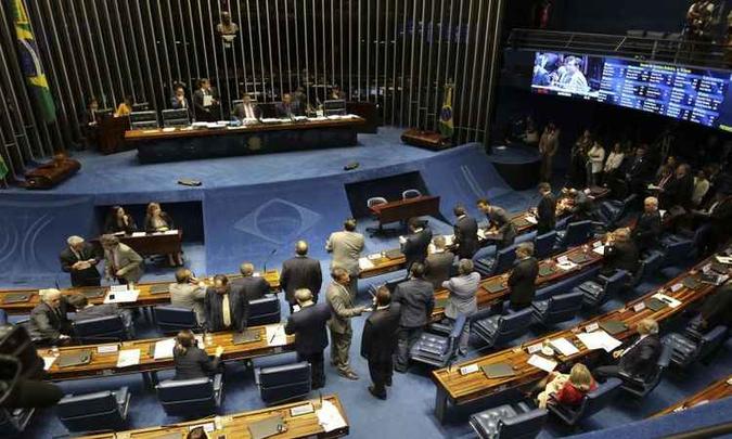 Jair Bolsonaro enviou carta aos senadores pedindo a aprovação da MP, que corria o risco de caducar(foto: Fabio Rodrigues Pozzebom/Agência Brasil)