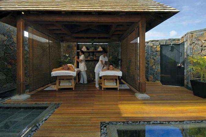 Todo o conforto é oferecido ao visitante. Desde spas, com massagens e banhos relaxantes a tratamentos estéticos, além de alimentação saudável(foto: Royal Palm/Divulgação) Todo o conforto é oferecido ao visitante. Desde spas, com massagens e banhos relaxantes a tratamentos estéticos, além de alimentação saudável(foto: Royal Palm/Divulgação)