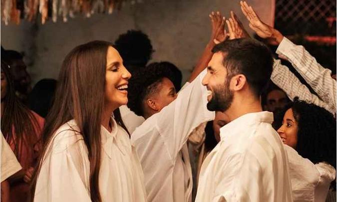 Silva emplaca mais uma grande parceria musical, desta vez com Ivete Sangalo(foto: Instagram/Reprodução) Silva emplaca mais uma grande parceria musical, desta vez com Ivete Sangalo(foto: Instagram/Reprodução)