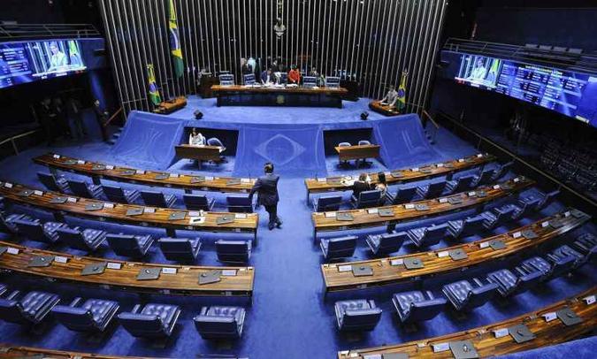 Plenário do Senado praticamente às moscas ontem à tarde: quórum baixo(foto: Edilson Rodrigues/Agencia Senado) Plenário do Senado praticamente às moscas ontem à tarde: quórum baixo(foto: Edilson Rodrigues/Agencia Senado)