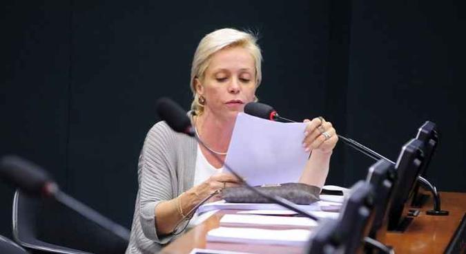 A, ainda, Deputada Cristiane Brasil (PTB/RJ)(foto: Alex Ferreira/Camara dos Deputados) A, ainda, Deputada Cristiane Brasil (PTB/RJ)(foto: Alex Ferreira/Camara dos Deputados)