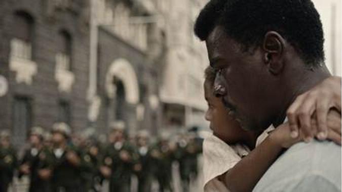 Seu Jorge interpreta o guerrilheiro Marighella, no longa de Wagner Moura(foto: O2 Filmes/ Divulgação) Seu Jorge interpreta o guerrilheiro Marighella, no longa de Wagner Moura(foto: O2 Filmes/ Divulgação)