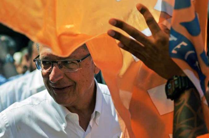 Alckmin disse ainda que parte do eleitorado que hoje sinaliza voto em Bolsonaro está, na verdade, com receio da volta do PT(foto: Carl de Souza/AFP) Alckmin disse ainda que parte do eleitorado que hoje sinaliza voto em Bolsonaro está, na verdade, com receio da volta do PT(foto: Carl de Souza/AFP)