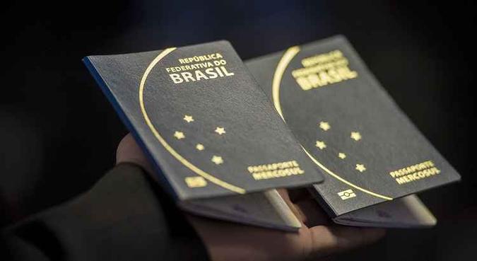 Lista de documentos exigidos para emissão de passaporte será reduzida a partir de dezembro (foto: Marcelo Camargo/Agência Brasil) Lista de documentos exigidos para emissão de passaporte será reduzida a partir de dezembro (foto: Marcelo Camargo/Agência Brasil)