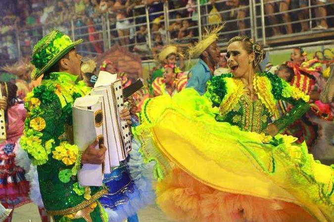 Em Assú, a programação é diversificada e atende a todos os públicos: além dos shows das quadrilhas, apresentações de grupos musicais(foto: Raul Pereira/Divulgação) Em Assú, a programação é diversificada e atende a todos os públicos: além dos shows das quadrilhas, apresentações de grupos musicais(foto: Raul Pereira/Divulgação)