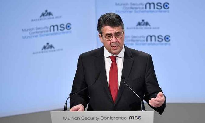 Para o chanceler alemão, os EUA se aproxima de abordagens adotadas pela China e Rússia(foto: AFP/Thomas KIENZLE) Para o chanceler alemão, os EUA se aproxima de abordagens adotadas pela China e Rússia(foto: AFP/Thomas KIENZLE)