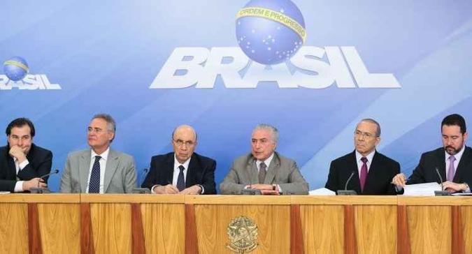 Ainda de acordo com a entidade, a distribuição de parte dos resultados do FGTS entre os trabalhadores Ainda de acordo com a entidade, a distribuição de parte dos resultados do FGTS entre os trabalhadores