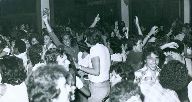 A festa de réveillon na Bancrevia em 1977(foto: Luiz Antônio/CB/D.A Press) A festa de réveillon na Bancrevia em 1977(foto: Luiz Antônio/CB/D.A Press)
