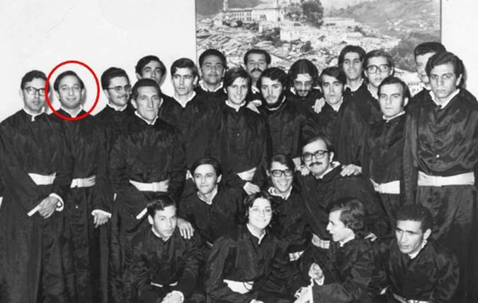 Formatura na turma de engenharia em 01/09/1971Arquivo Pessoal Formatura na turma de engenharia em 01/09/1971Arquivo Pessoal