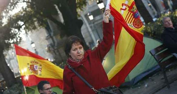 Dez sindicatos lançaram a convocação para essa paralisação e alguns coletivos feministas convidaram as mulheres a não consumirem e a se negarem a fazer tarefas domésticas(foto: Pau Barrena / AFP) Dez sindicatos lançaram a convocação para essa paralisação e alguns coletivos feministas convidaram as mulheres a não consumirem e a se negarem a fazer tarefas domésticas(foto: Pau Barrena / AFP)