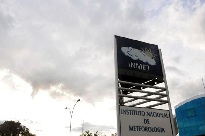 Fim de semana deve ser de céu nublado a parcialmente nublado, segundo Inmet(foto: Ed Alves/CB/D.A Press) Fim de semana deve ser de céu nublado a parcialmente nublado, segundo Inmet(foto: Ed Alves/CB/D.A Press)