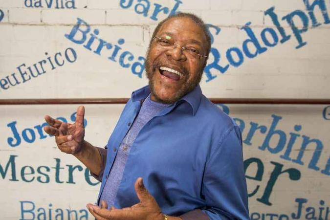 Aos 82 anos, o sambista usa um provérbio para resumir a incessante vontade de transformar o pensar e o falar em fazer criativo: 'barco parado não faz viagem'(foto: Marcos Hermes/Divulgação) Aos 82 anos, o sambista usa um provérbio para resumir a incessante vontade de transformar o pensar e o falar em fazer criativo: 'barco parado não faz viagem'(foto: Marcos Hermes/Divulgação)