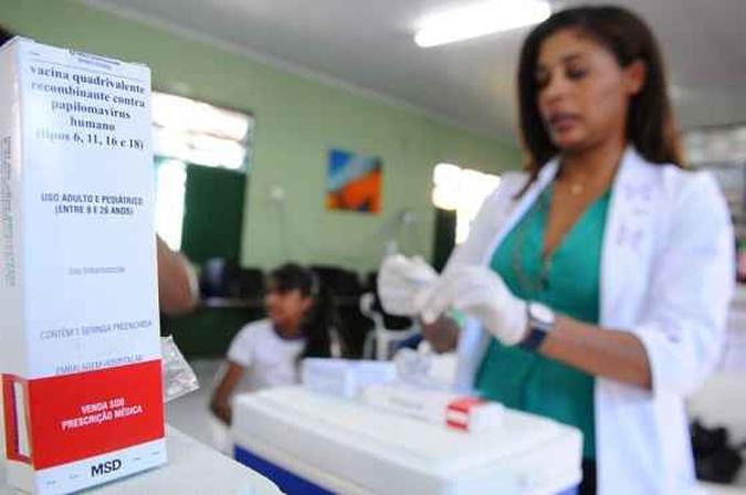 O HPV pode causar câncer de colo do útero, doença que mata cerca de 90 mulheres por ano, apenas na capital do País(foto: Monique Renne/CB/D.A Press) O HPV pode causar câncer de colo do útero, doença que mata cerca de 90 mulheres por ano, apenas na capital do País(foto: Monique Renne/CB/D.A Press)